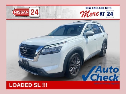 2023 Nissan Pathfinder SL SUV