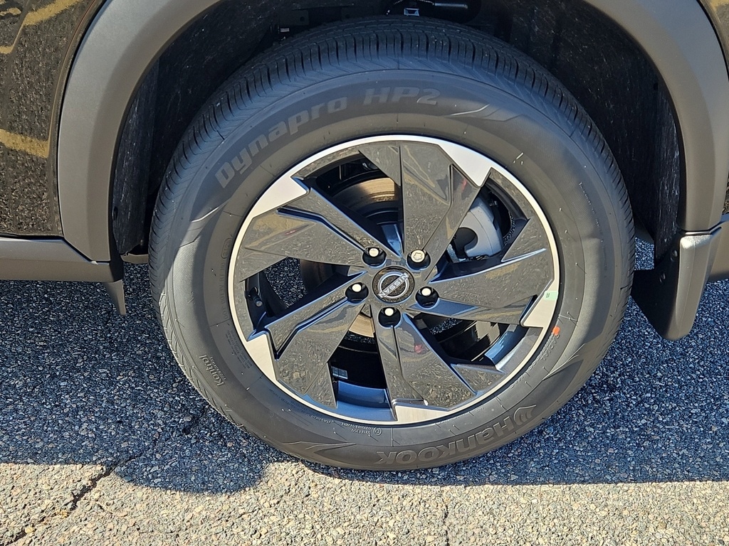 New 2026 Nissan Rogue SV SUV