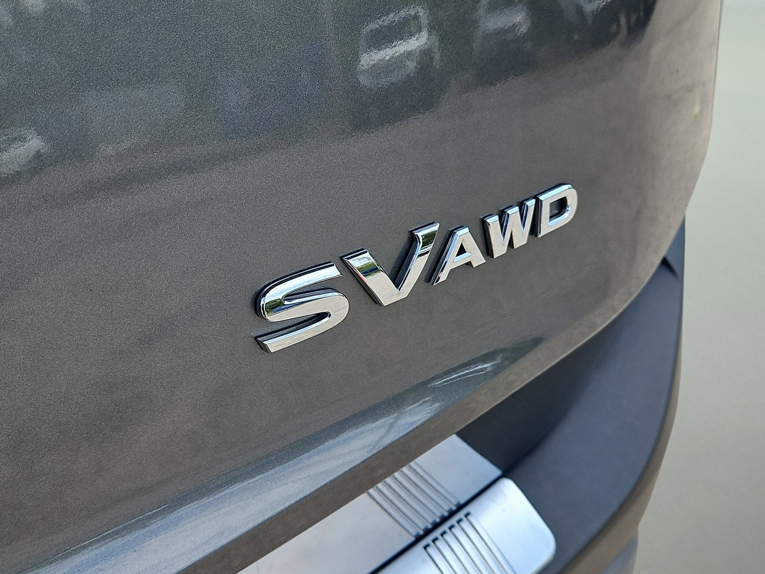 2023 Nissan Rogue SV photo 4