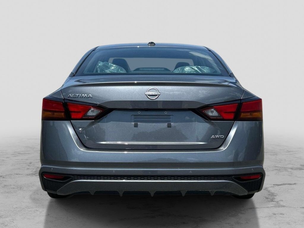 New 2026 Nissan Altima 2.5 SV Sedan