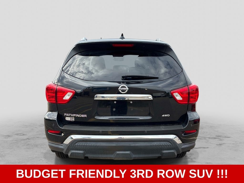 Used 2020 Nissan Pathfinder S SUV