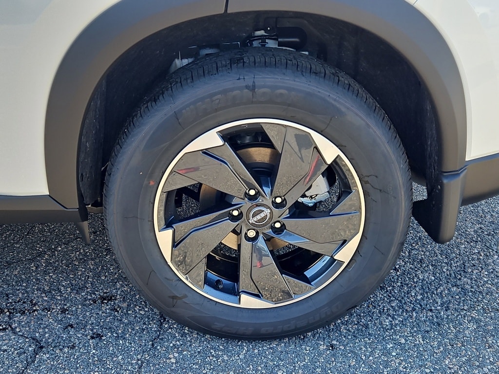 New 2026 Nissan Rogue SV SUV