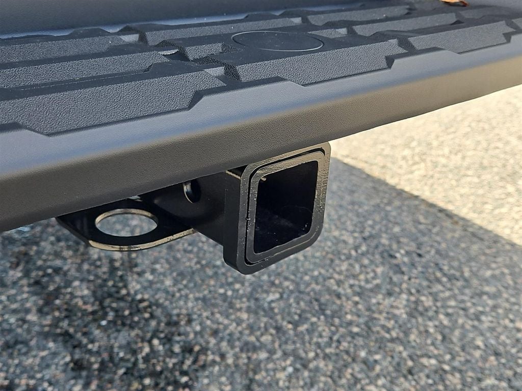 2026 Nissan Frontier SV - Photo 6