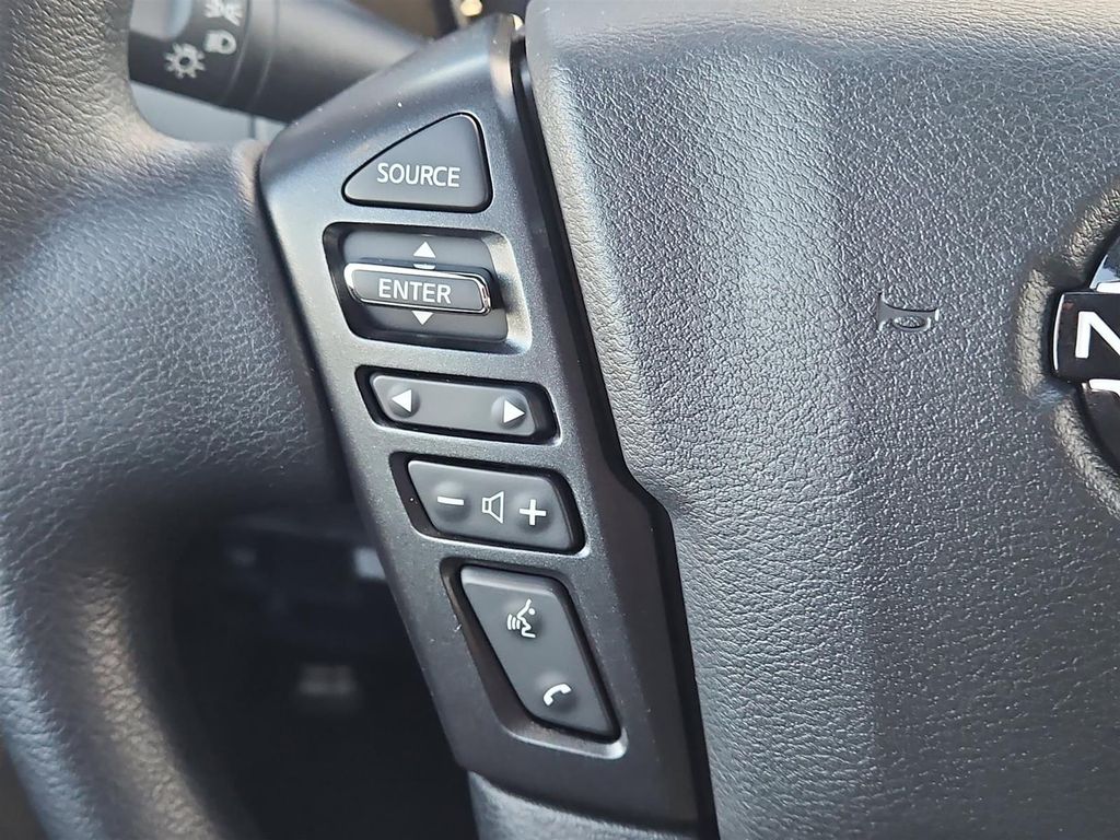 2026 Nissan Frontier SV - Photo 11