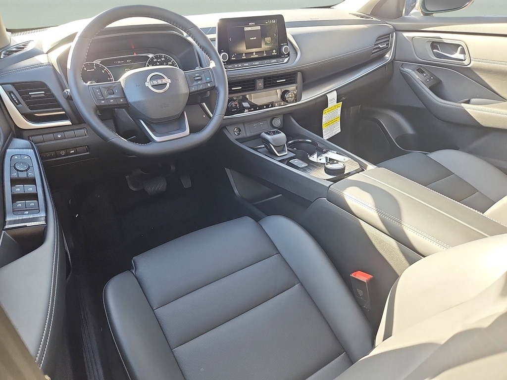 New 2026 Nissan Rogue SV