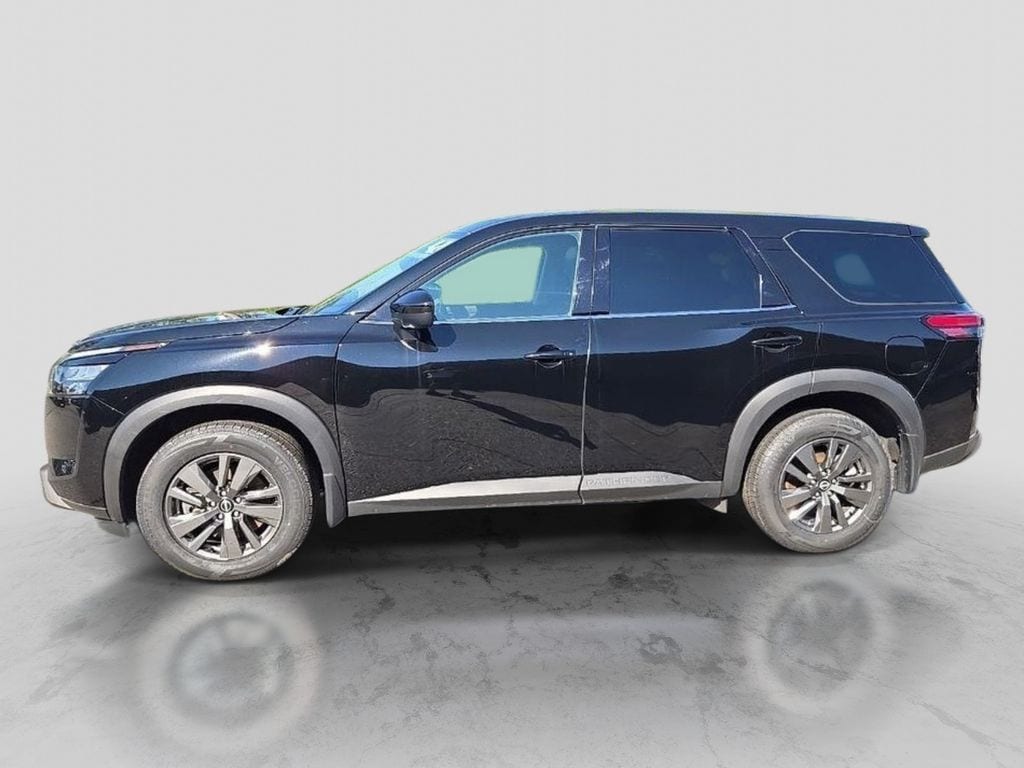 Certified 2024 Nissan