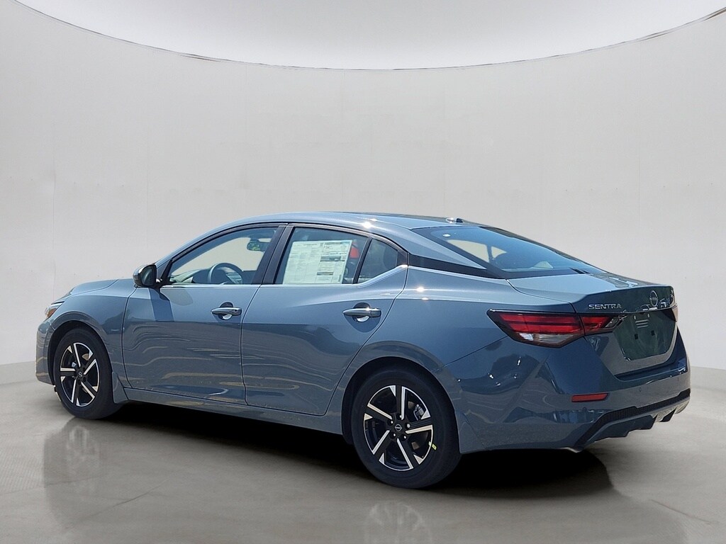 2025 Nissan Sentra SV photo 2