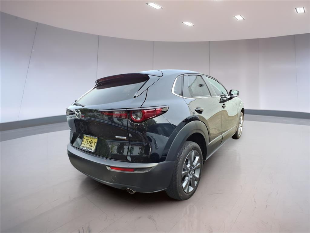 2022 Mazda CX-30 2.5 Select photo 4