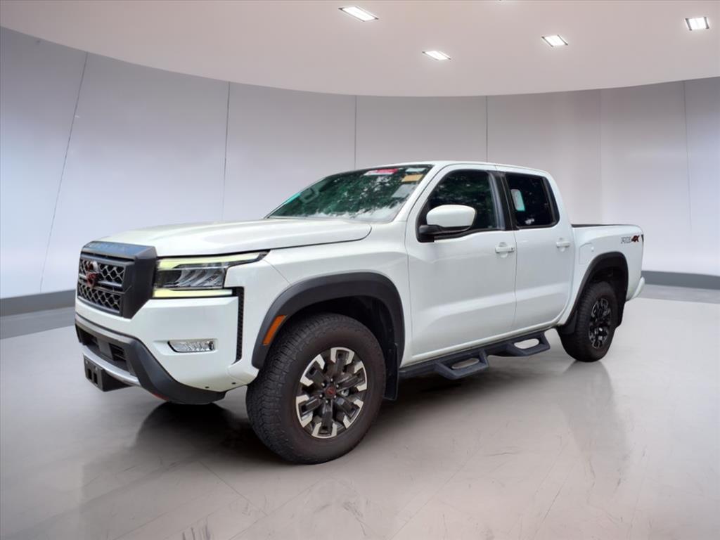 2023 Nissan Frontier PRO-4X photo 2