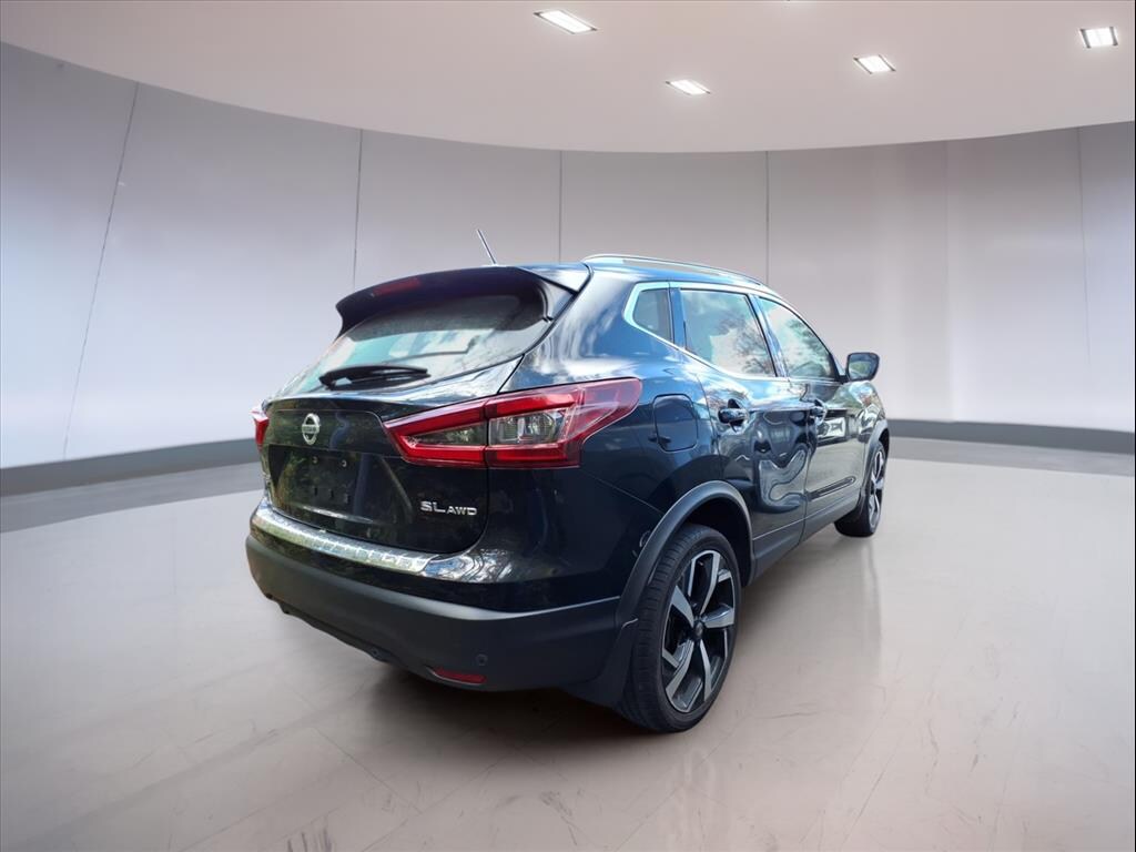 Used 2022 Nissan Rogue Sport SL SUV