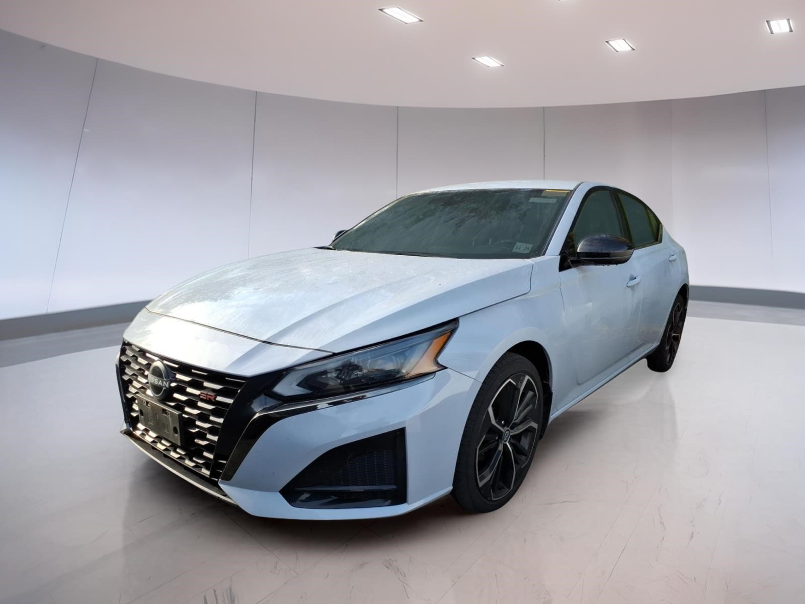 Used 2024 Nissan Altima 2.5 SR Sedan