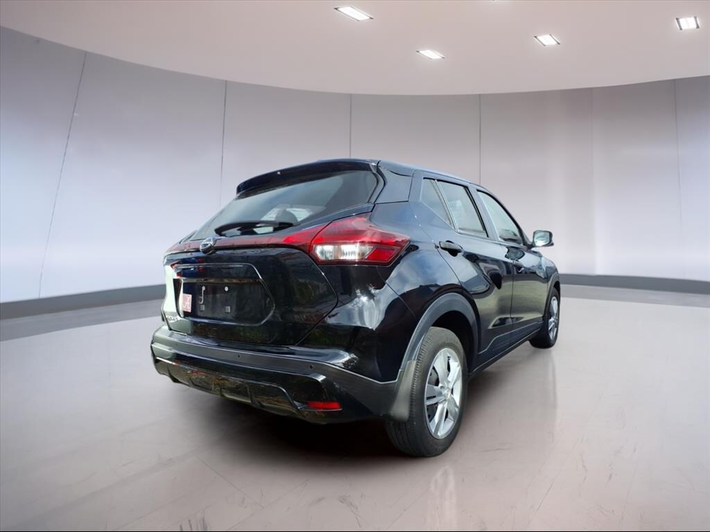 Used 2023 Nissan Kicks S SUV