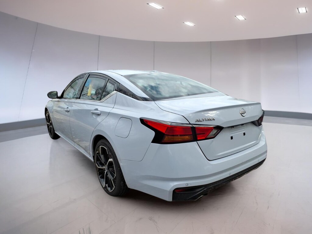 Used 2023 Nissan Altima 2.5 SR Sedan