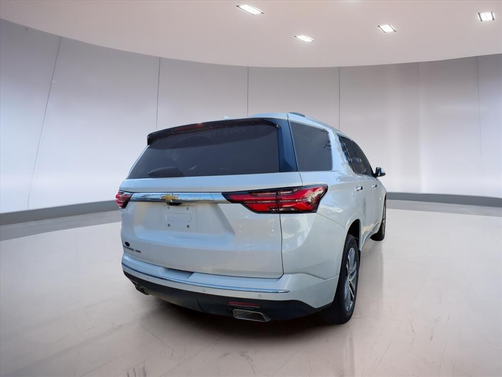 Used 2023 Chevrolet Traverse High Country SUV