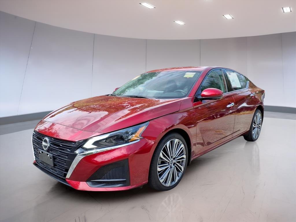2023 Nissan Altima 2.5 SL photo 2