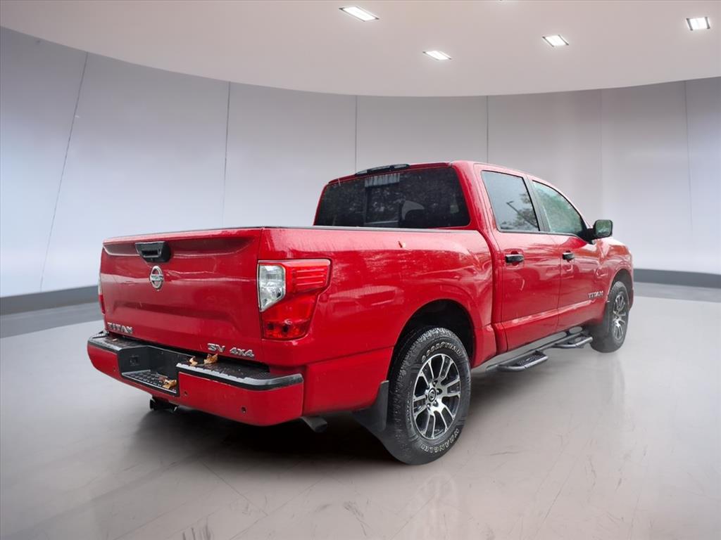 2022 Nissan Titan SV photo 4