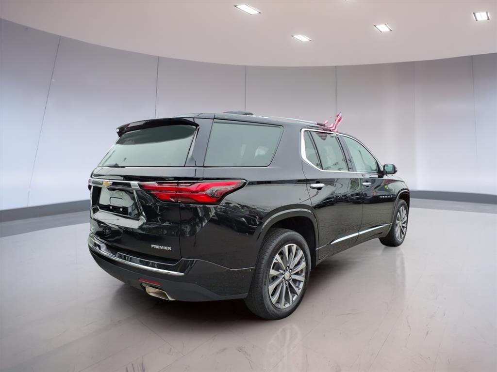 2023 Chevrolet Traverse Premier photo 4