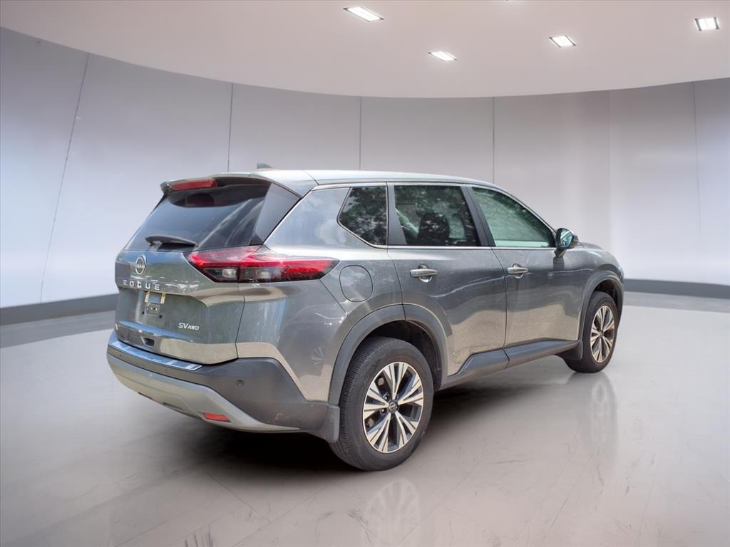 2022 Nissan Rogue SV photo 4