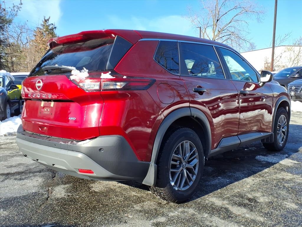 Used 2023 Nissan Rogue S SUV