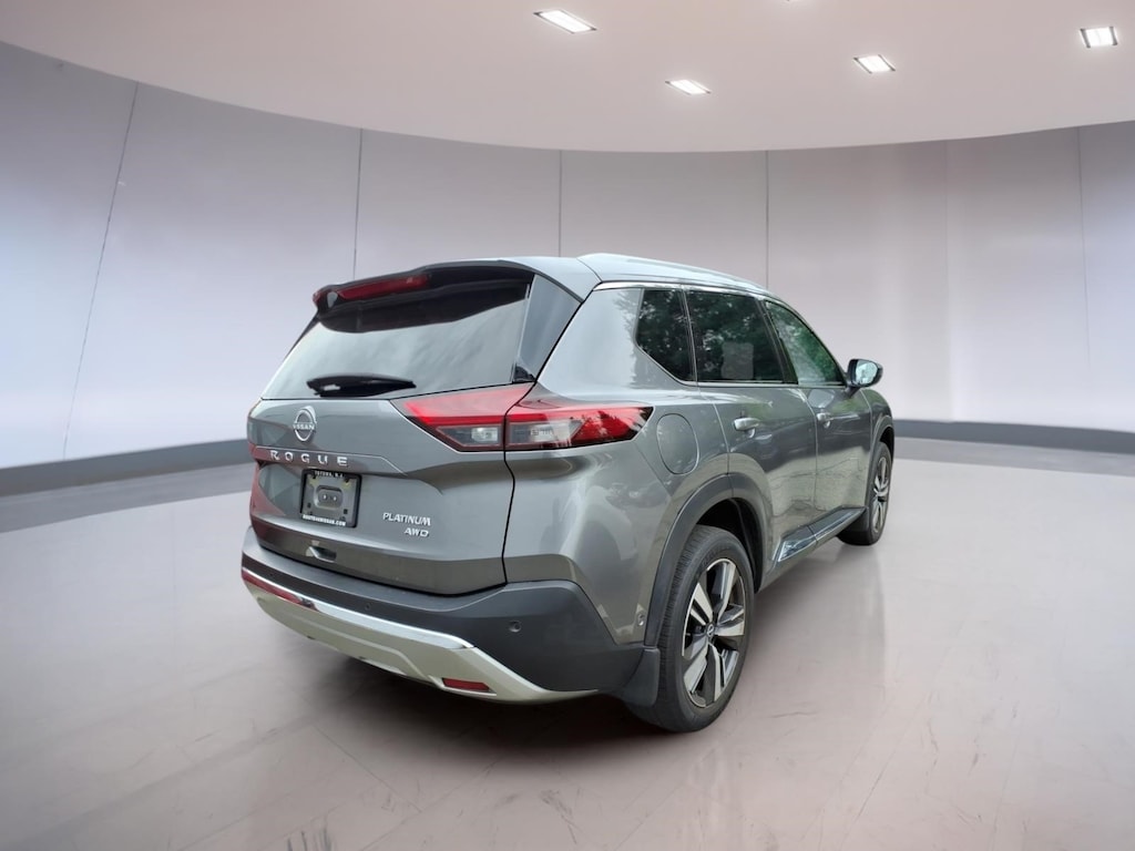 Used 2023 Nissan Rogue Platinum SUV