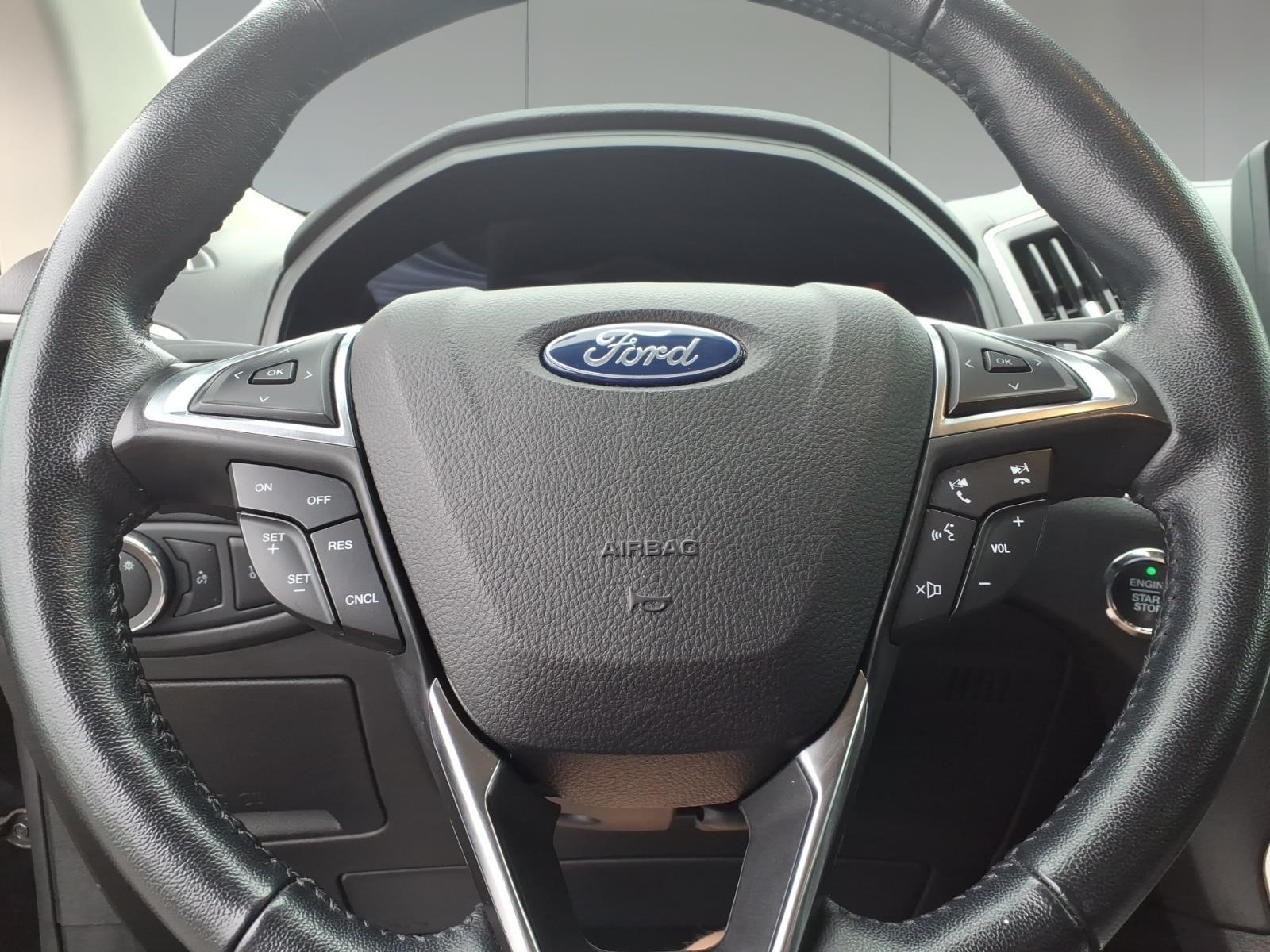 2023 Ford Edge SEL - Photo 17