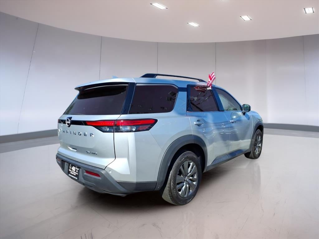 Used 2024 Nissan Pathfinder SV SUV