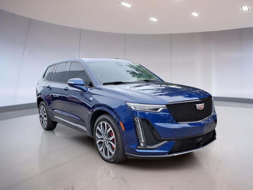2024 Cadillac XT6 Sport's photo