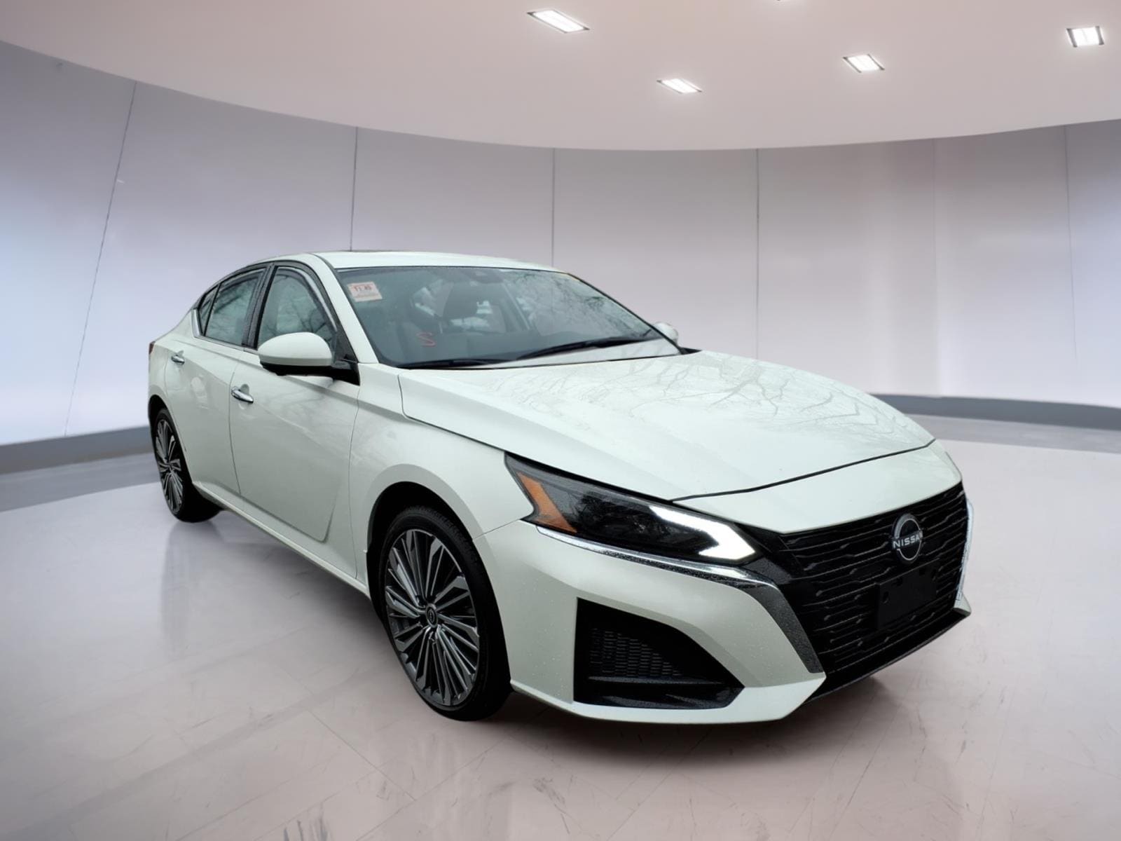 2024 Nissan Altima Sedan 