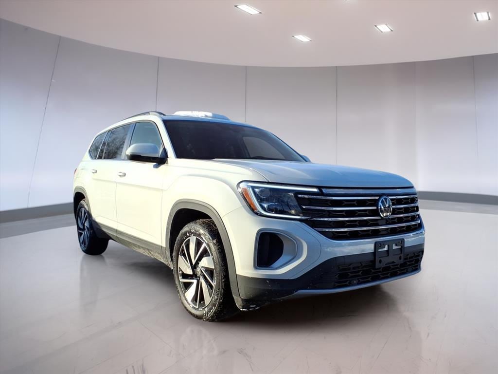2025 Volkswagen Atlas SE w/Tech's photo