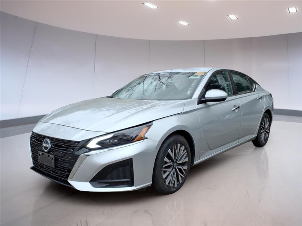 Used 2023 Nissan Altima SV with VIN 1N4BL4DV0PN362359 for sale in Totowa, NJ