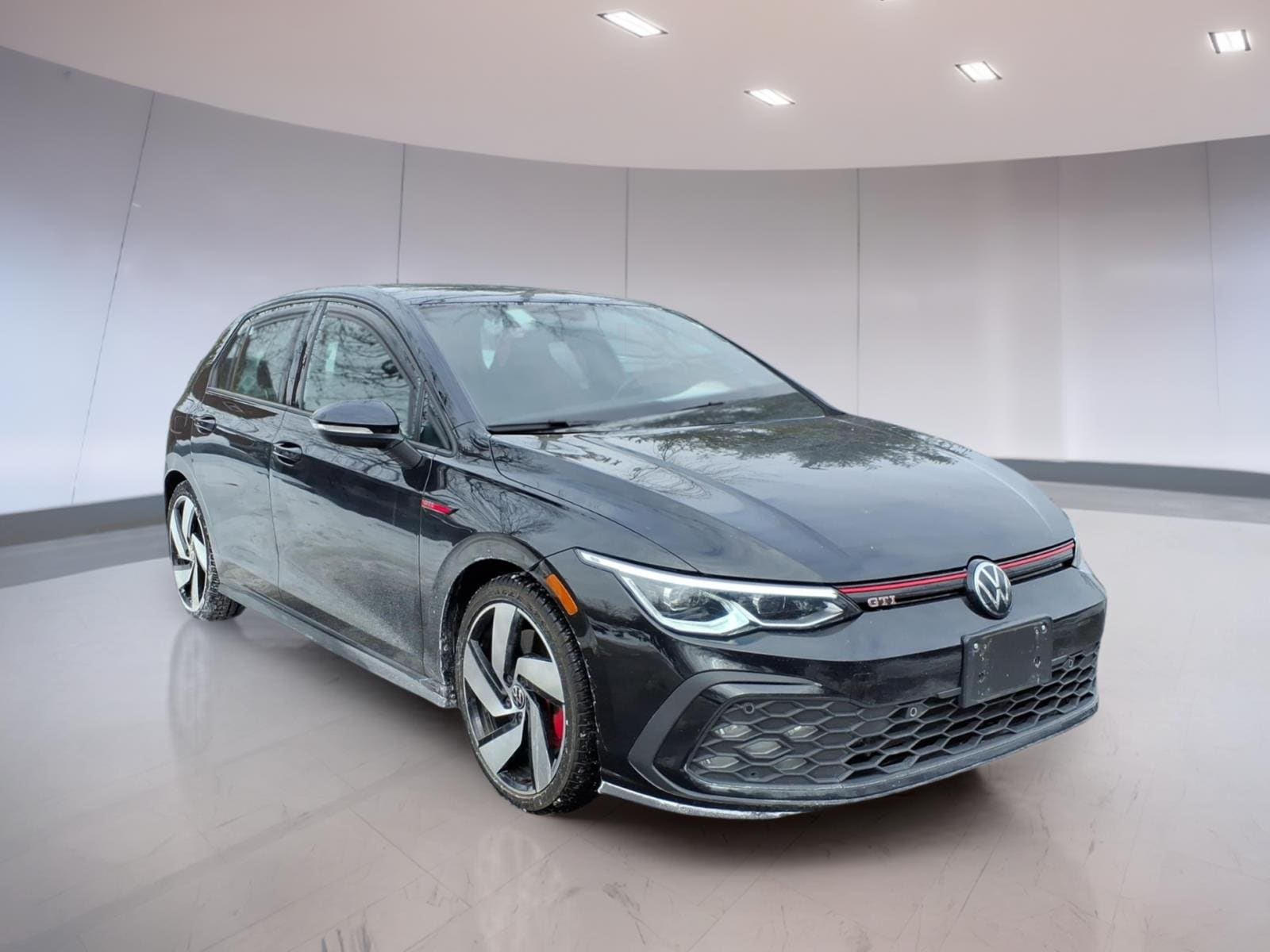 2024 Volkswagen Golf GTI 2.0T S 4-door DSG's photo