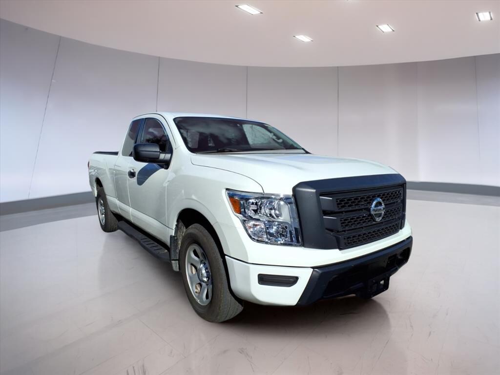 Used 2022 Nissan Titan SV Truck King Cab