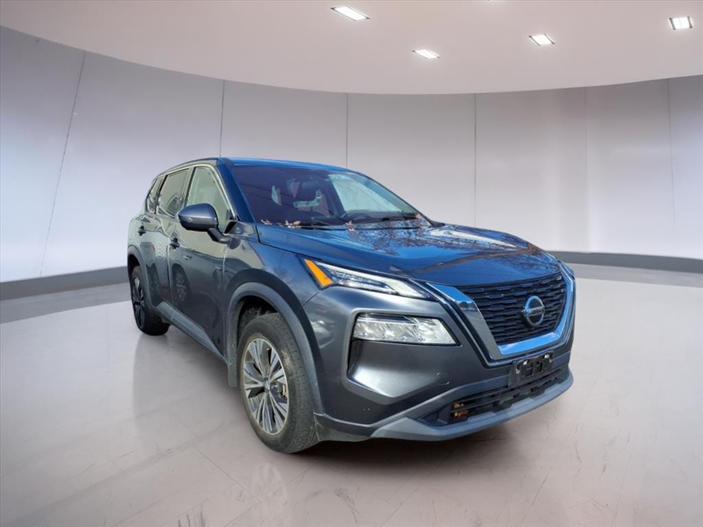 Used 2021 Nissan Rogue SV SUV
