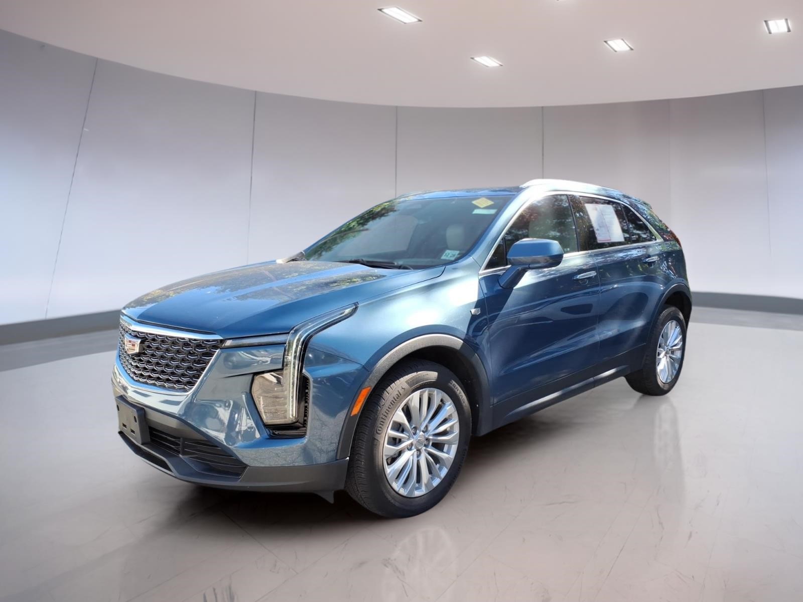 Used 2024 CADILLAC XT4 Luxury SUV