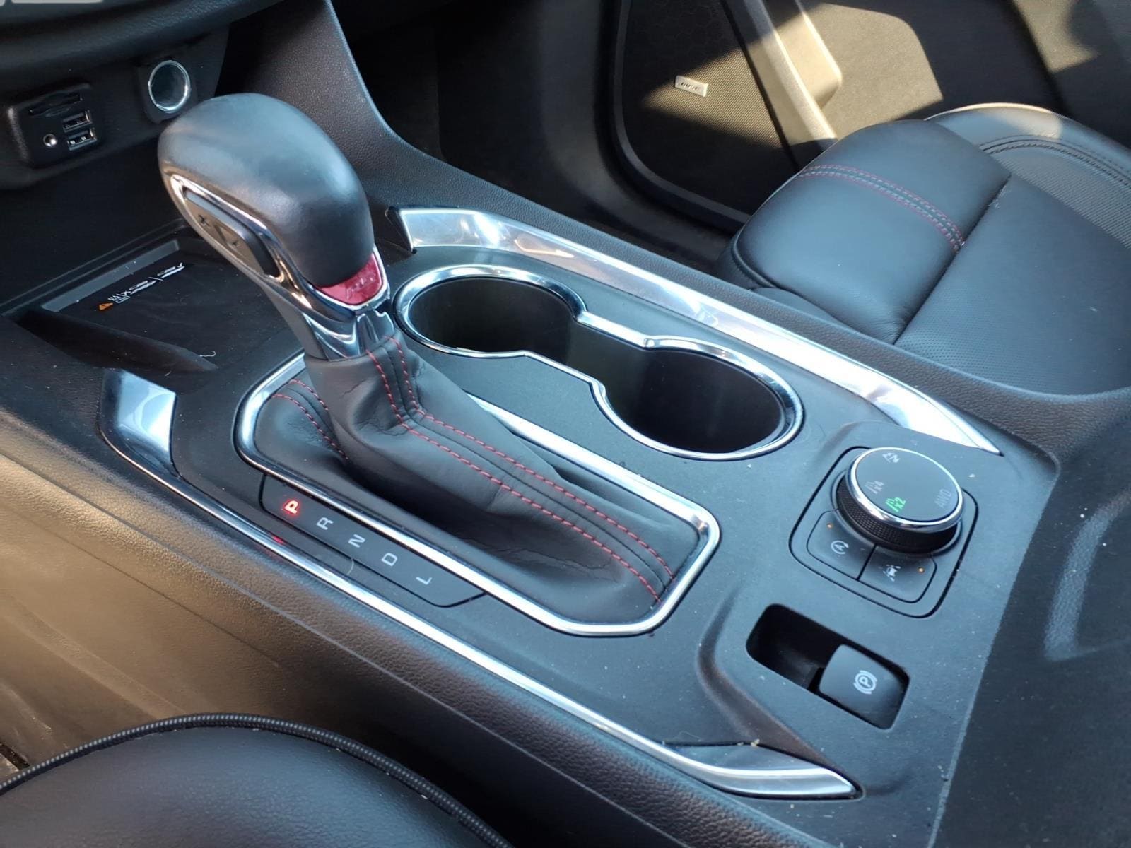 2023 Chevrolet Traverse RS - Photo 19