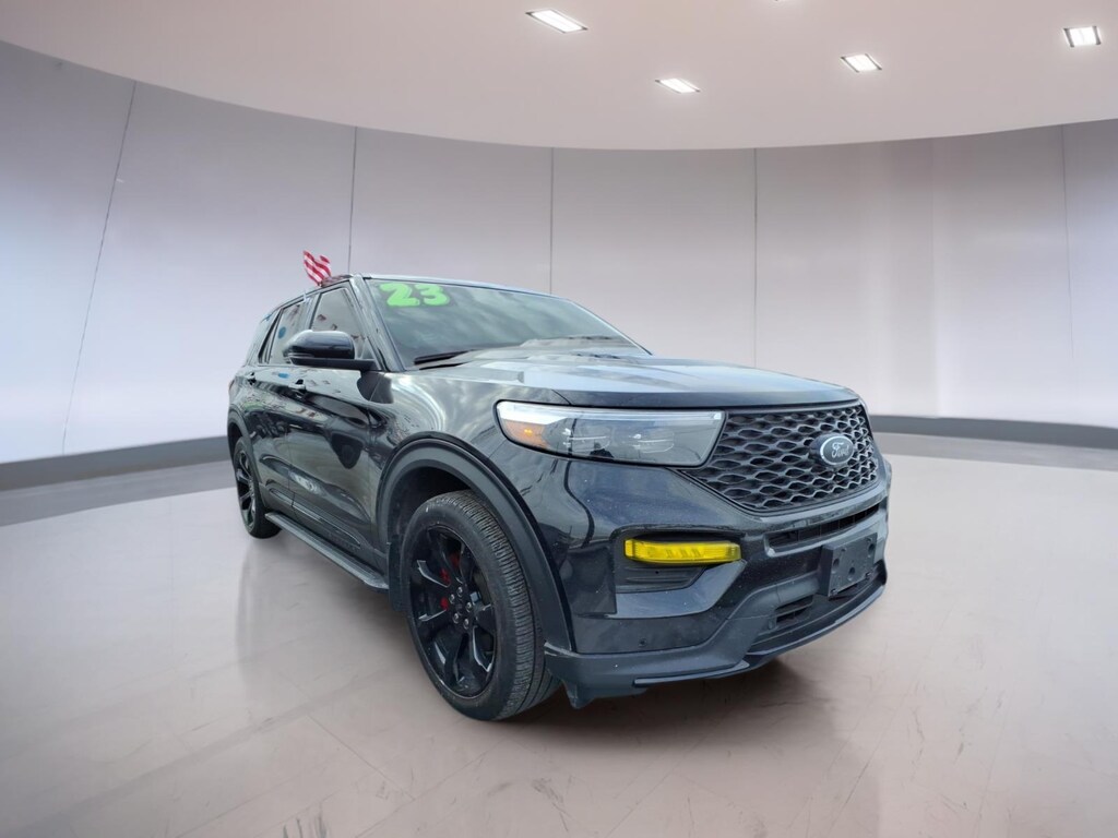 Used 2023 Ford Explorer ST SUV