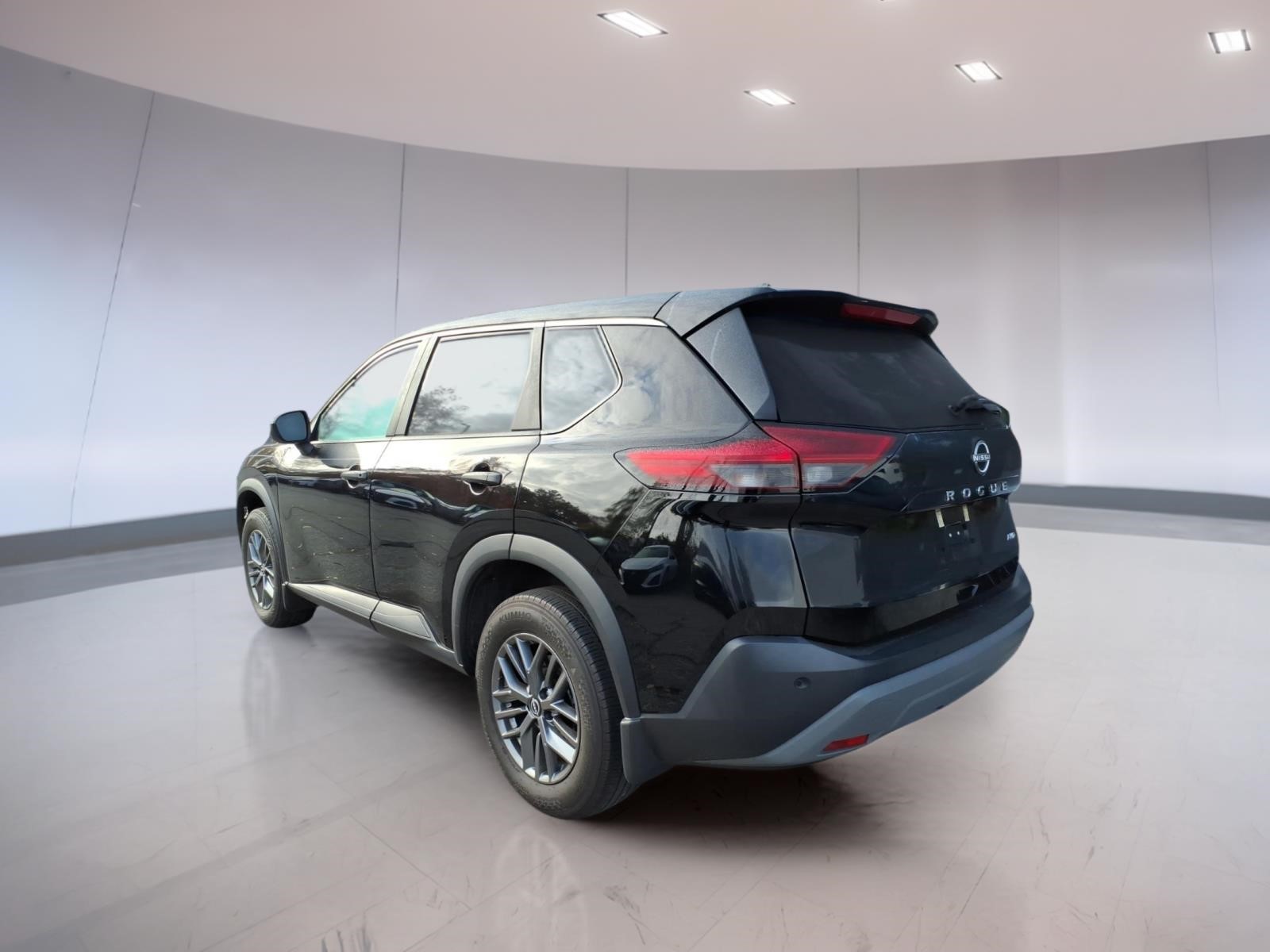 Used 2023 Nissan Rogue S SUV
