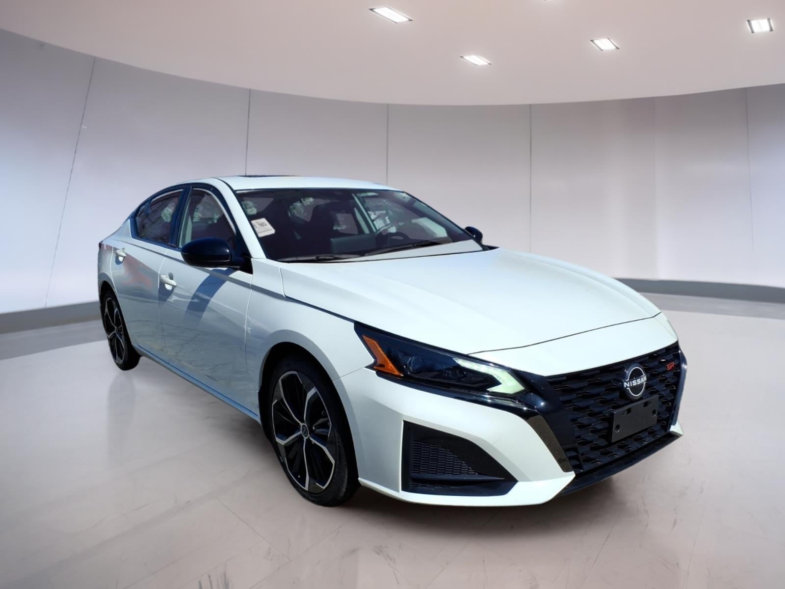 2023 Nissan Altima Sedan 