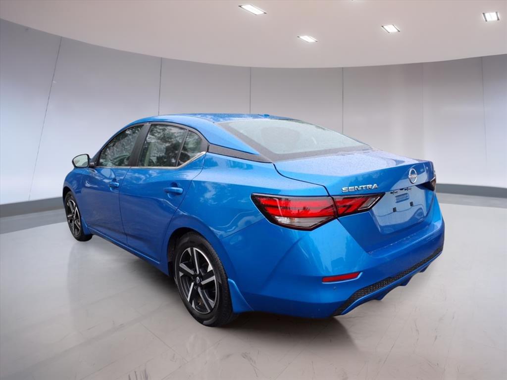 2024 Nissan Sentra SV photo 3