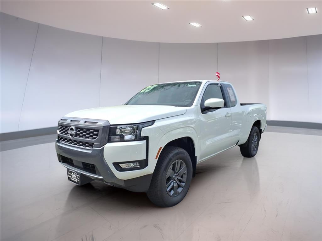 2025 Nissan Frontier SV photo 3