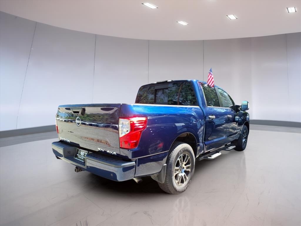Used 2024 Nissan Titan SV Truck Crew Cab