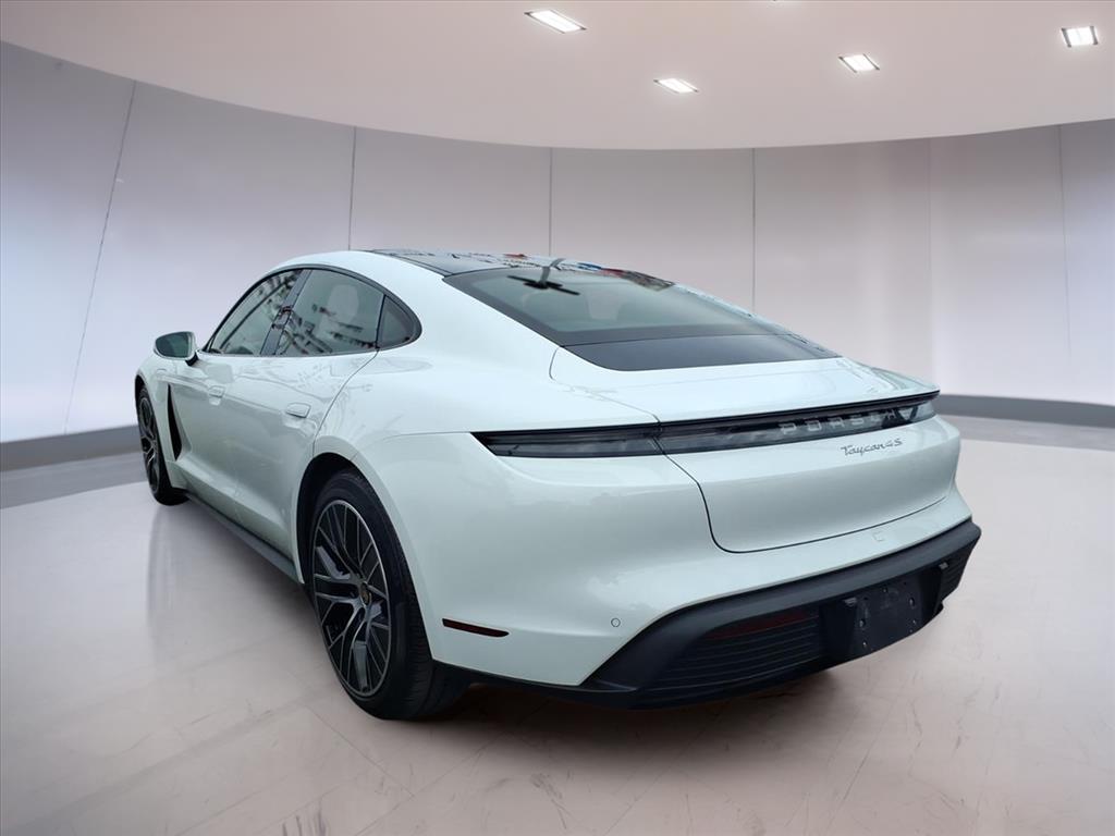 2021 Porsche Taycan 4S photo 3