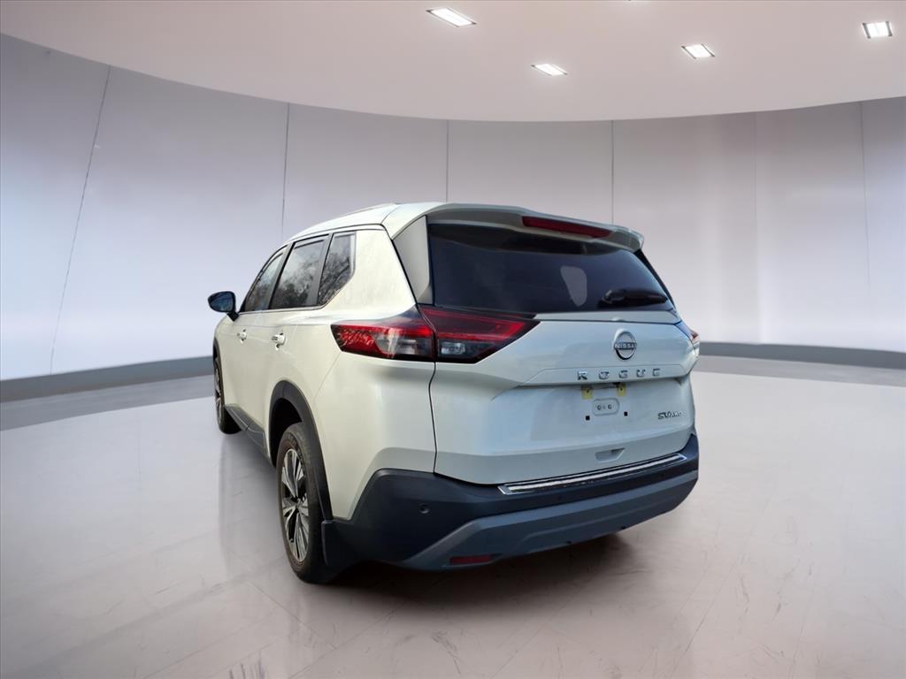 2023 Nissan Rogue SV photo 3