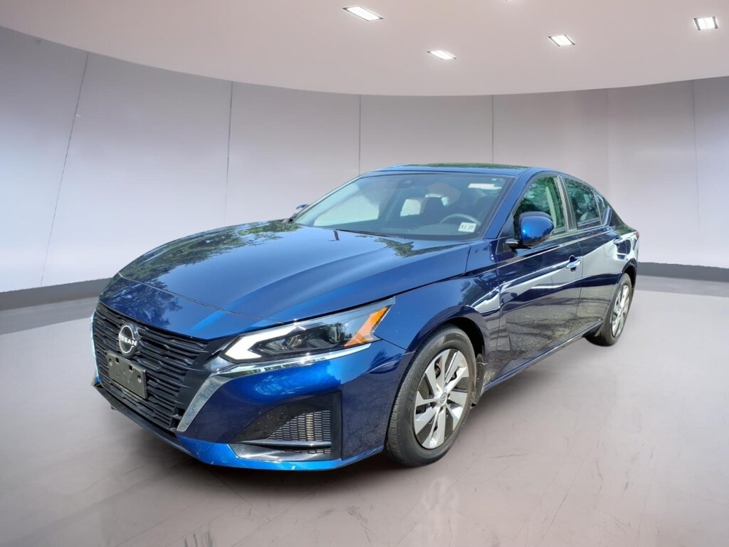Used 2023 Nissan Altima 2.5 S Sedan
