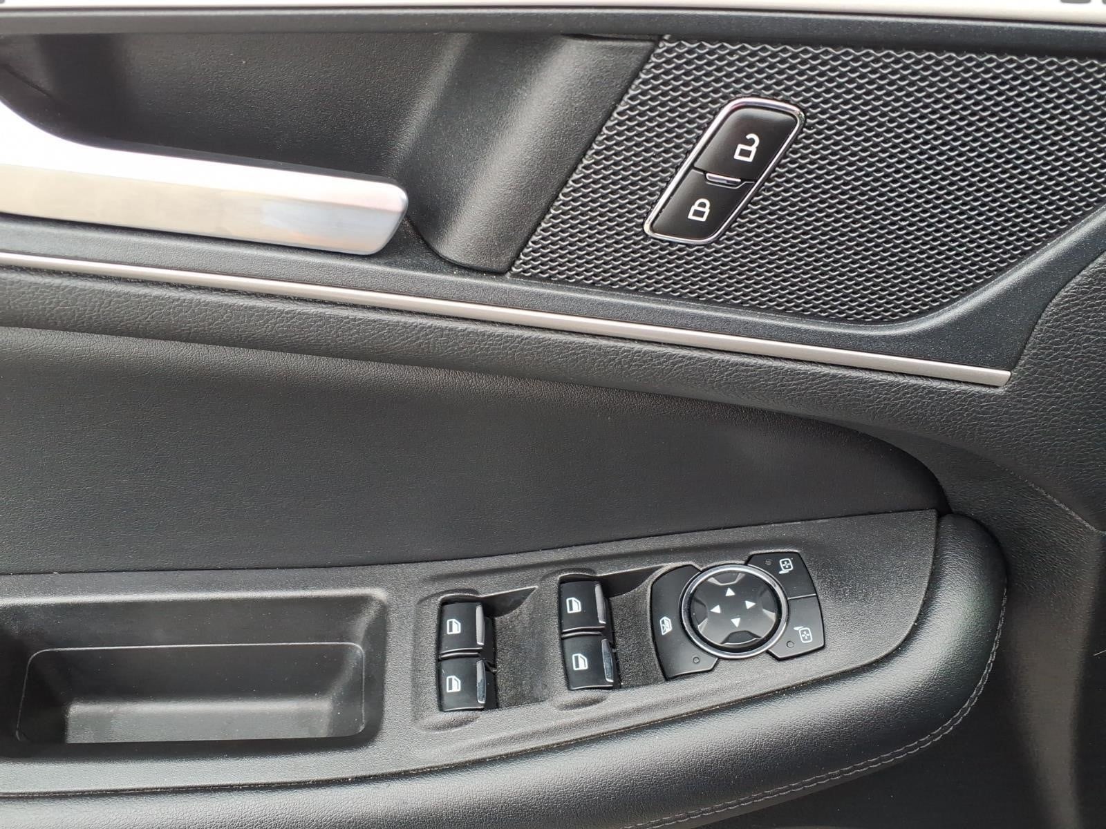 2023 Ford Edge SEL - Photo 12