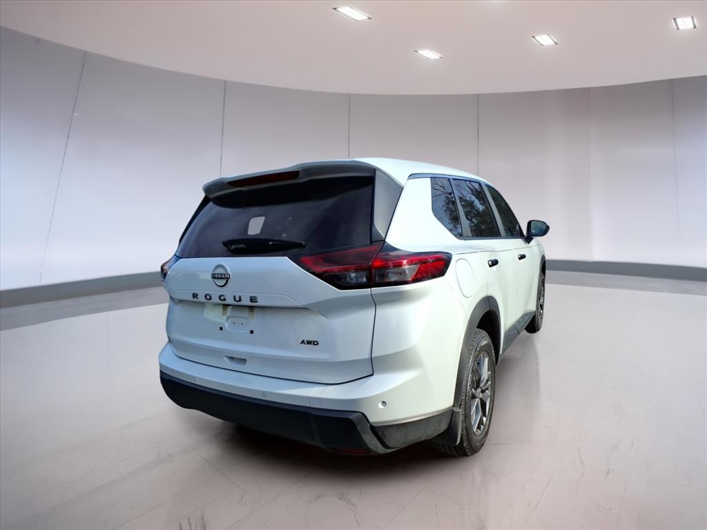 Used 2025 Nissan Rogue S SUV