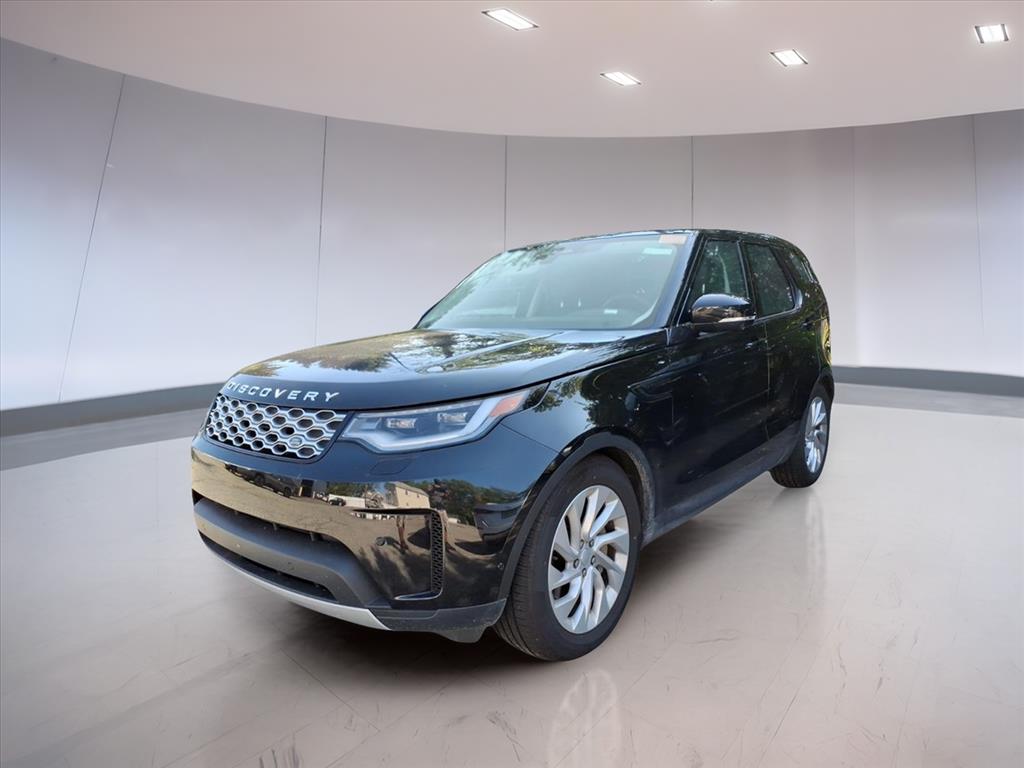 2024 Land Rover Discovery P300 S photo 2