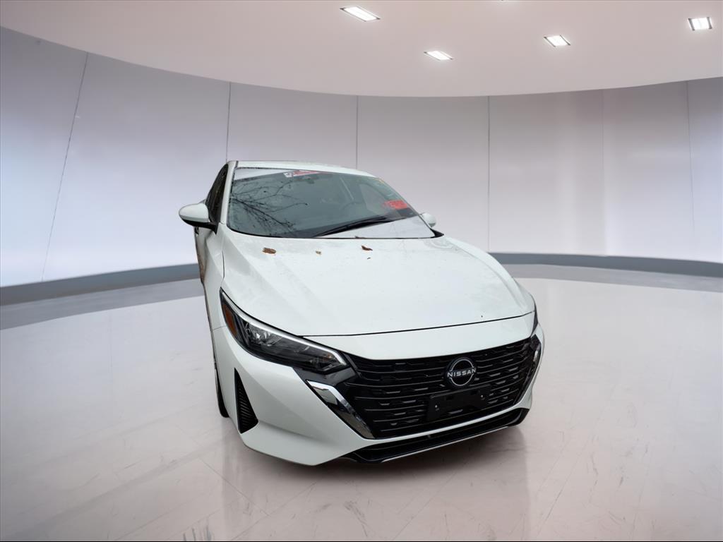 2025 Nissan Sentra S photo 2