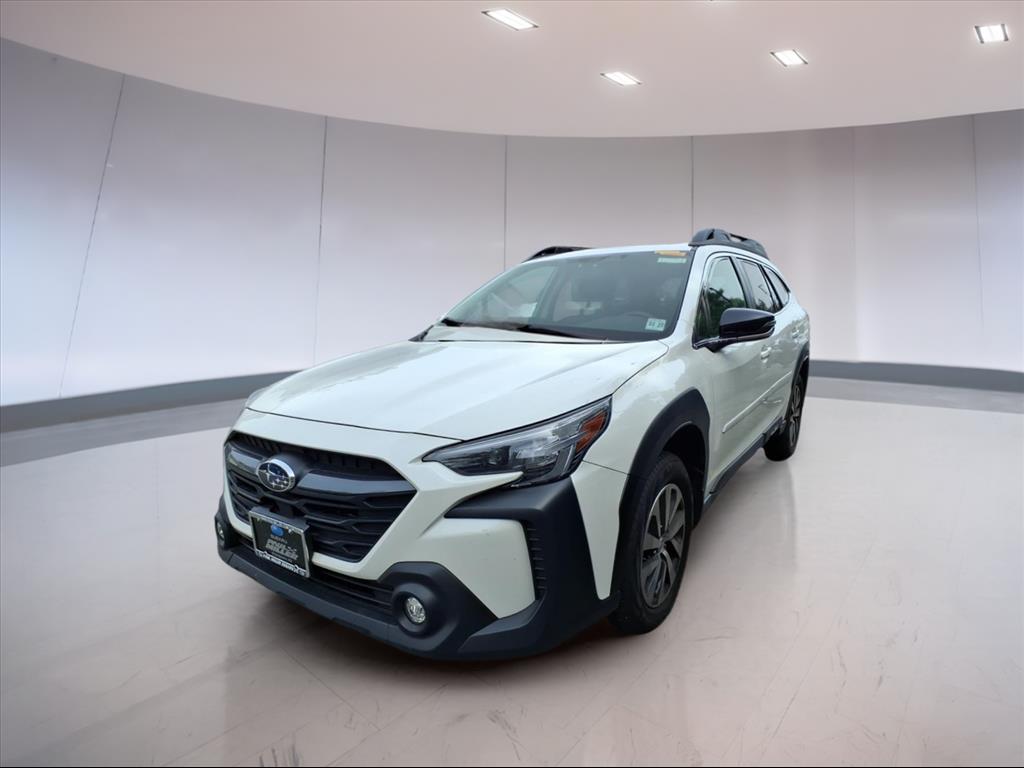 2023 Subaru Outback Premium photo 2