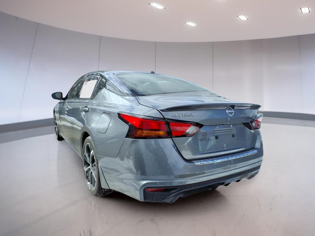 Used 2023 Nissan Altima 2.5 SR Sedan